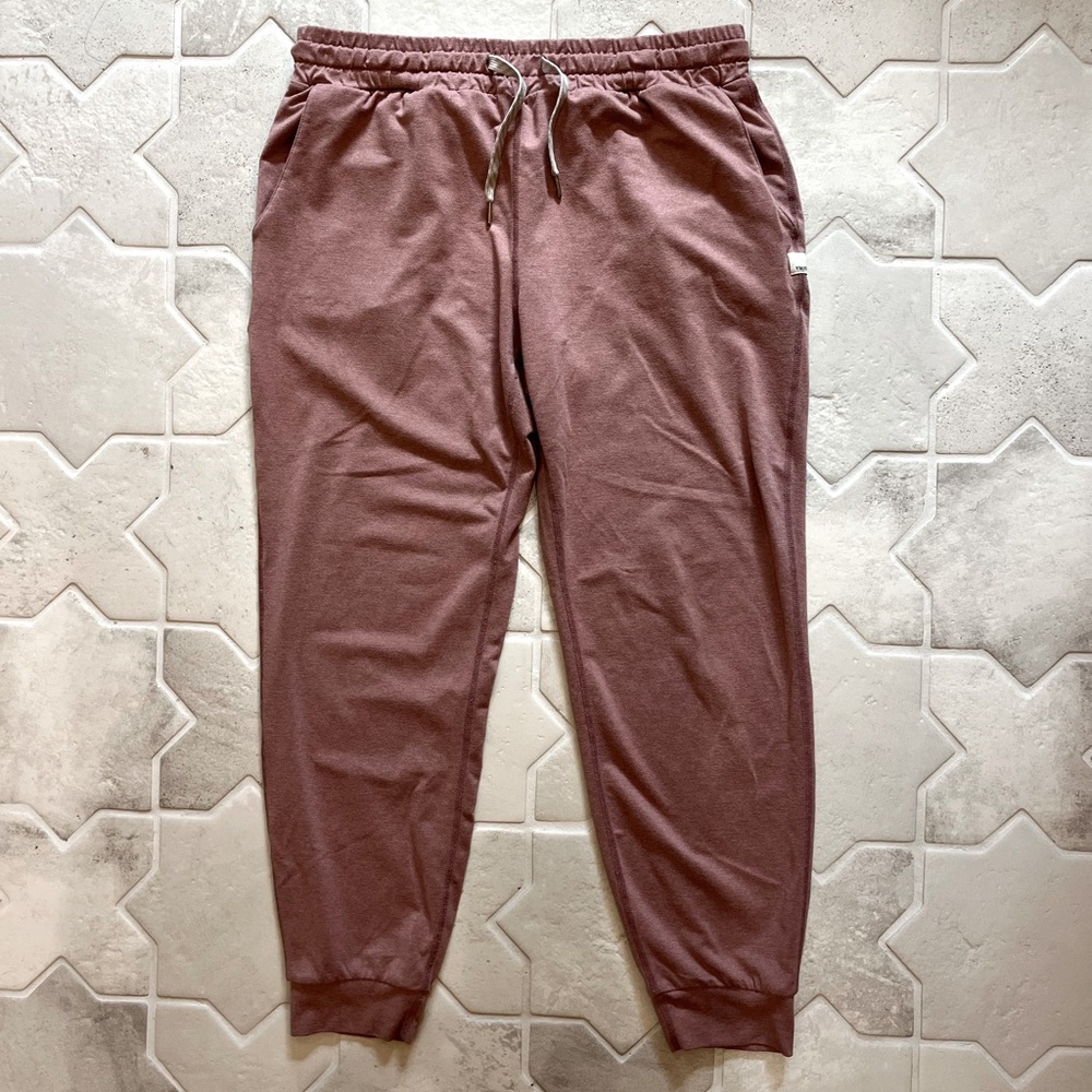 Vuori Performance Jogger Light Mauve, Small EUC